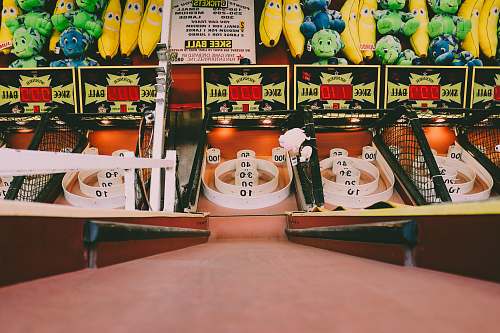 puyallup several ball toss arcade games united states